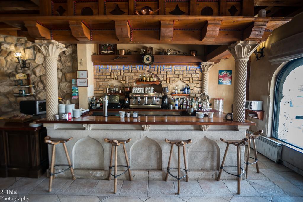 Hostal Restaurante El Castillo Olmillos de Sasamón Esterno foto